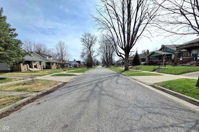 60 N Kenyon Street, Indianapolis, IN 46219