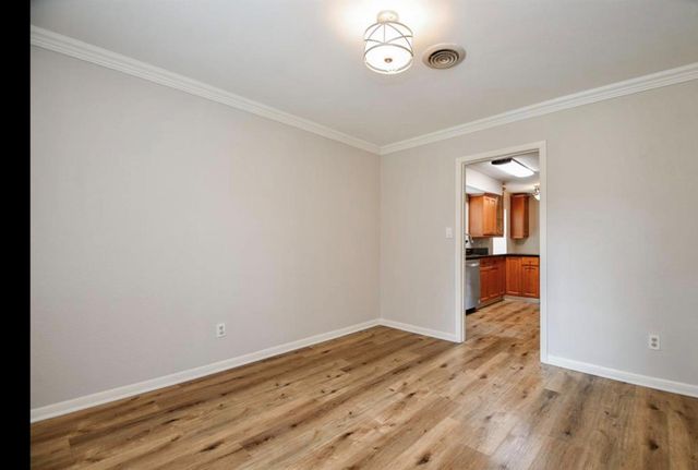 10706 Inwood Drive, Houston, TX 77042