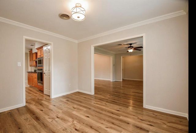 10706 Inwood Drive, Houston, TX 77042