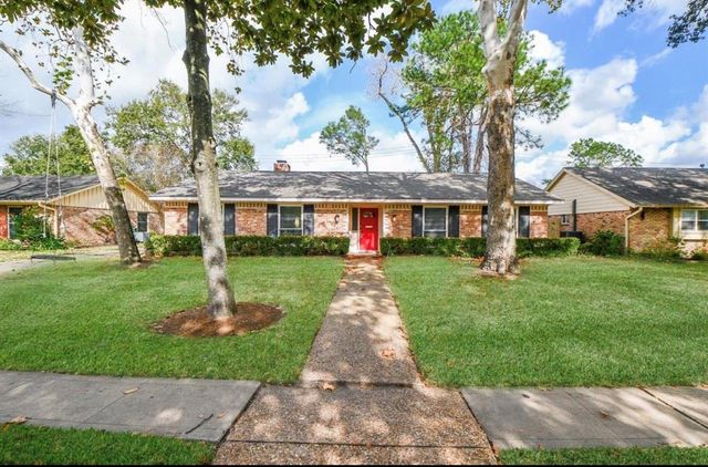 10706 Inwood Drive, Houston, TX 77042