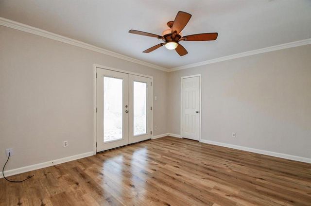 10706 Inwood Drive, Houston, TX 77042