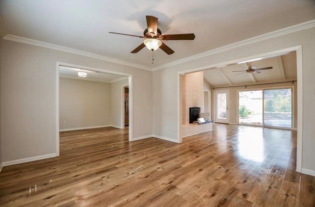 10706 Inwood Drive, Houston, TX 77042