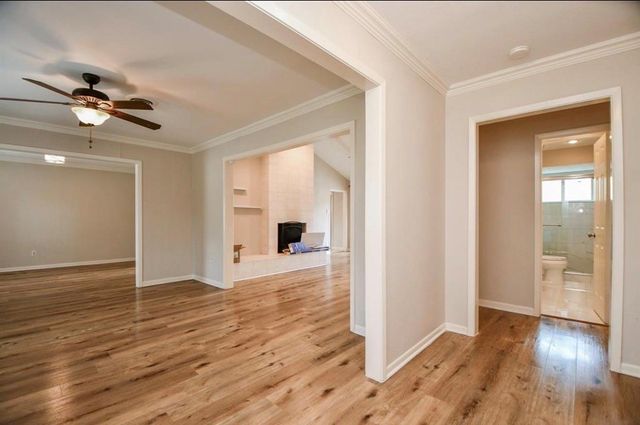 10706 Inwood Drive, Houston, TX 77042