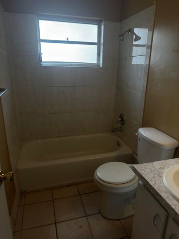 5630 NW 15th Street, Lauderhill, FL 33313