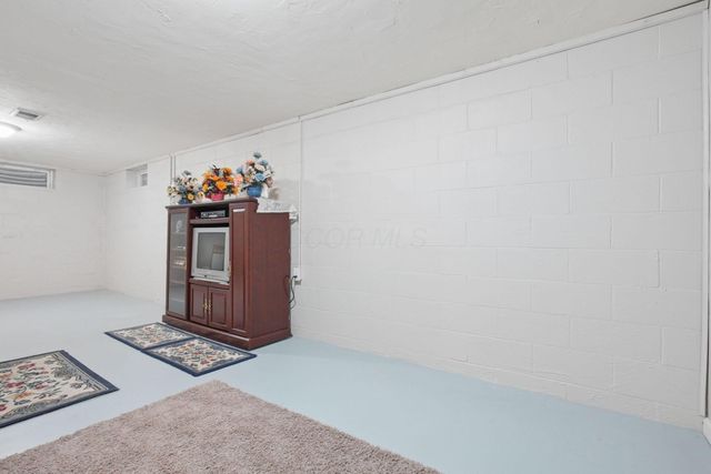 320 S Main Street, Johnstown, OH 43031