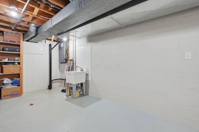 320 S Main Street, Johnstown, OH 43031