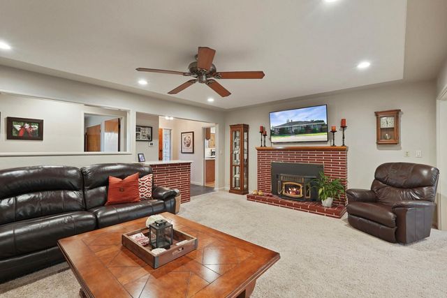 610 W Tokay St, Lodi, CA 95240