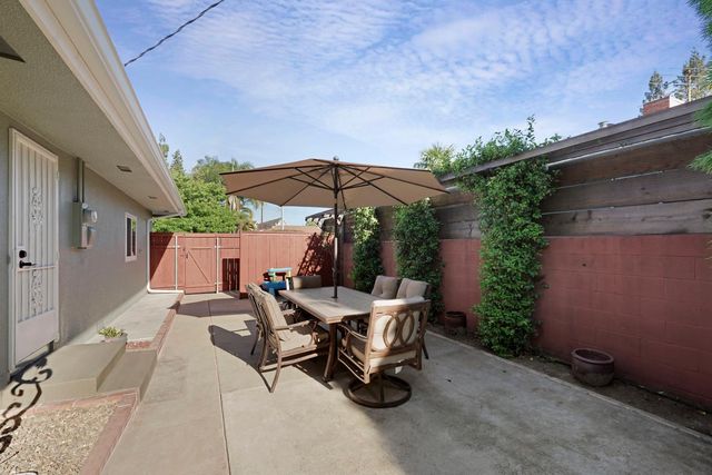 610 W Tokay St, Lodi, CA 95240