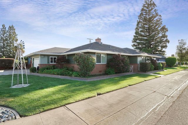 610 W Tokay St, Lodi, CA 95240