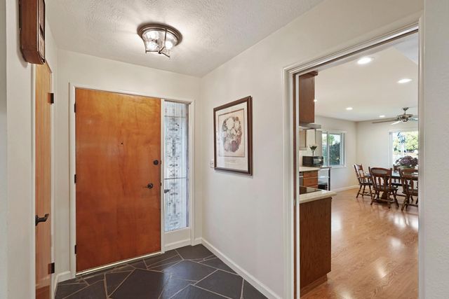 610 W Tokay St, Lodi, CA 95240