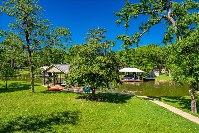 117 Azalea Court, Trinidad, TX 75163