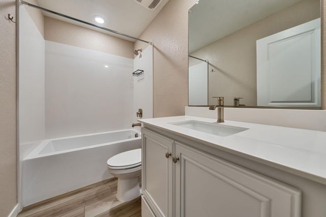 2736 Bedell St, Lincoln, CA 95648