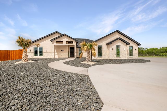 5201 Riviera Lane, San Angelo, TX 76904