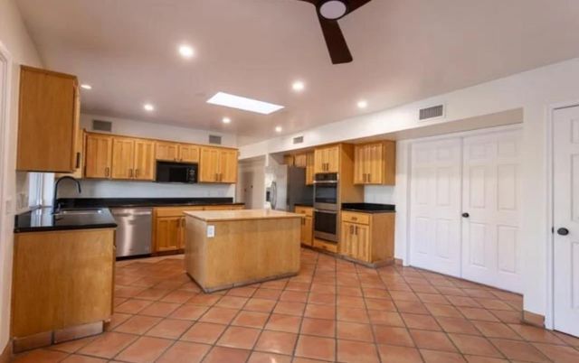 5240 E Cholla Street, Scottsdale, AZ 85254