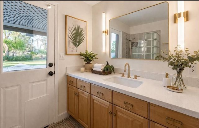 5240 E Cholla Street, Scottsdale, AZ 85254