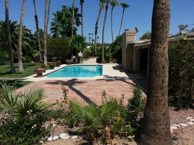 5240 E Cholla Street, Scottsdale, AZ 85254