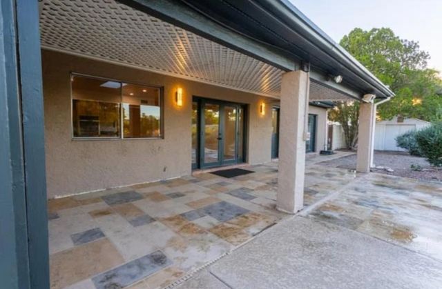 5240 E Cholla Street, Scottsdale, AZ 85254