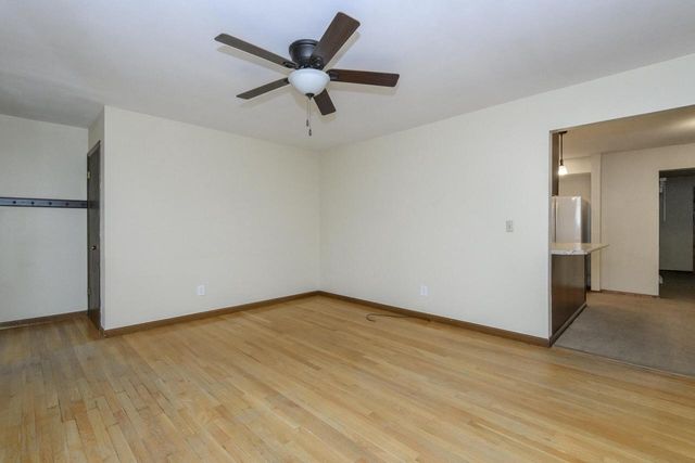 2113 Garven COURT, Waukesha, WI 53188