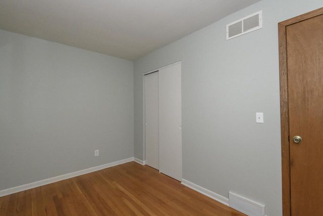 2113 Garven COURT, Waukesha, WI 53188