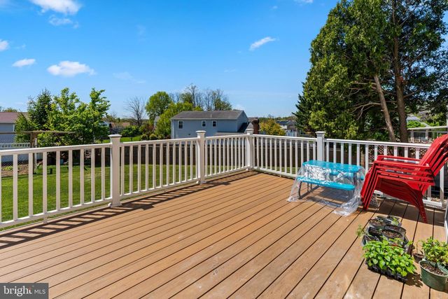 4507 MANCE DR, Harrisburg, PA 17112