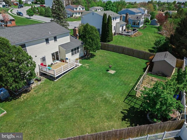 4507 MANCE DR, Harrisburg, PA 17112