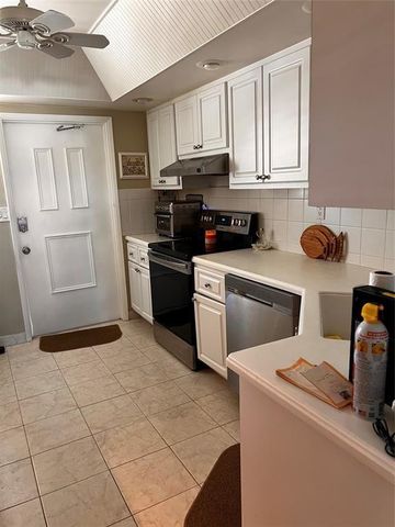 3535 Broken Woods Drive 307, Coral Springs, FL 33065