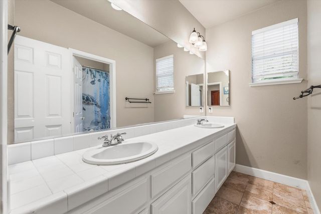 517 Rye Court, Roseville, CA 95747