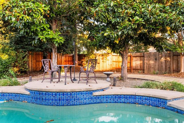 517 Rye Court, Roseville, CA 95747