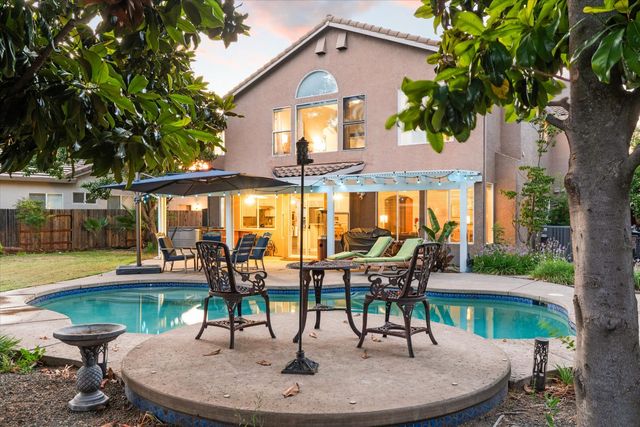 517 Rye Court, Roseville, CA 95747