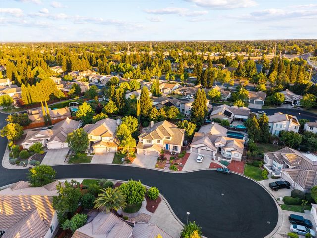 517 Rye Court, Roseville, CA 95747