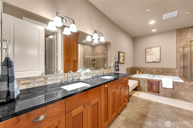 4029 NW 77th Avenue, Camas, WA 98607