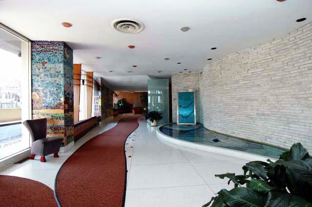 6301 N Sheridan Road 11N, Chicago, IL 60660