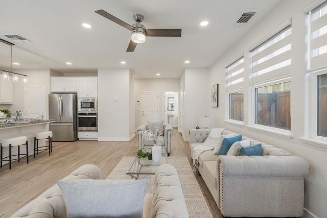 889 Barney Common, Livermore, CA 94551