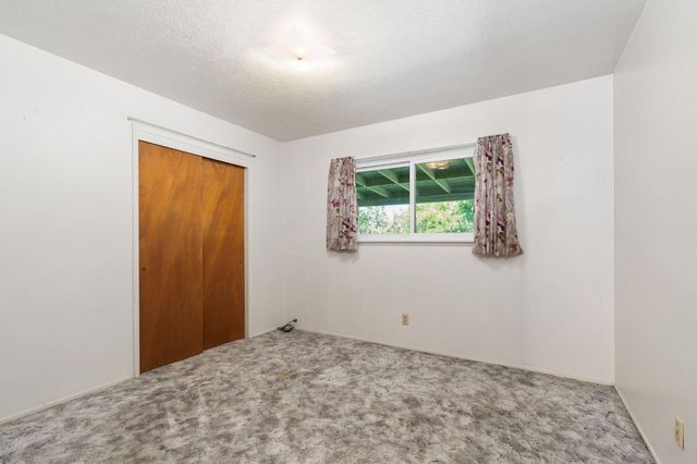 9075 S Mccall Avenue, Selma, CA 93662