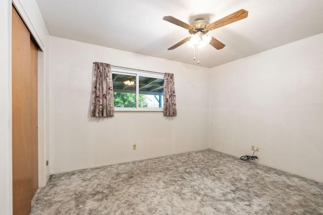 9075 S Mccall Avenue, Selma, CA 93662