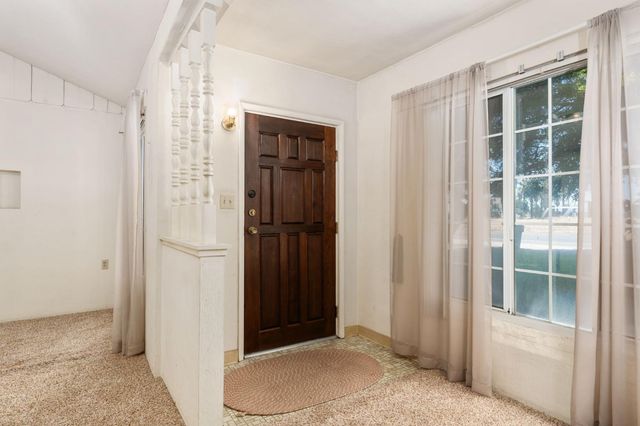 9075 S Mccall Avenue, Selma, CA 93662