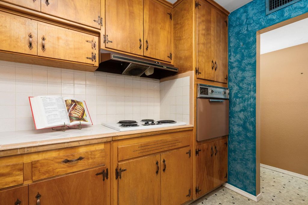 Image 18 of property listing at 9075 S Mccall Avenue, Selma, CA 93662