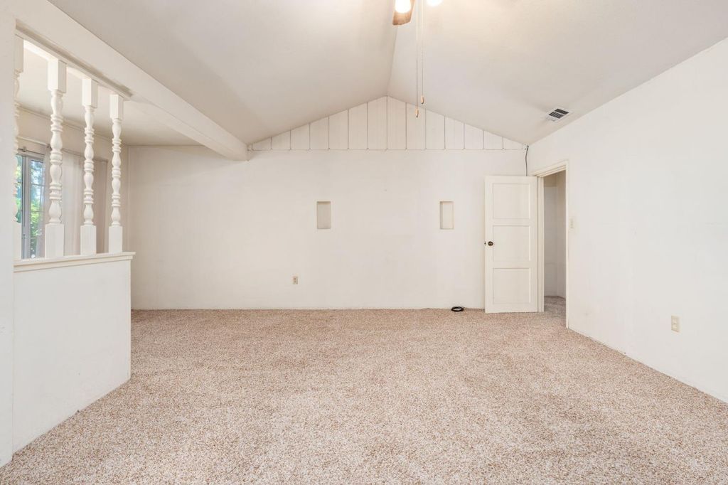 Image 45 of property listing at 9075 S Mccall Avenue, Selma, CA 93662