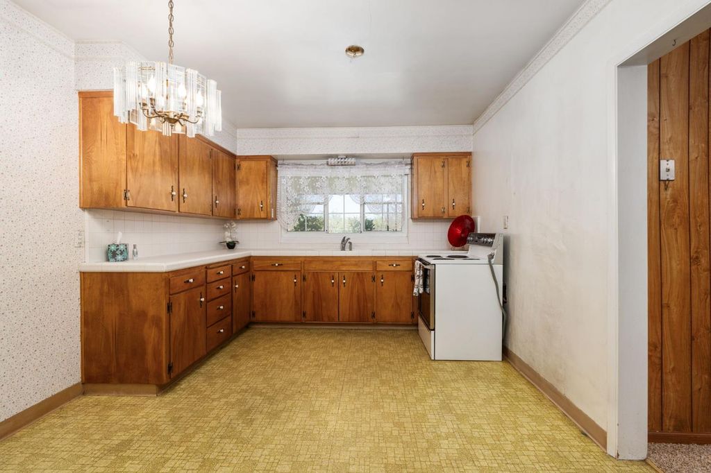 Image 47 of property listing at 9075 S Mccall Avenue, Selma, CA 93662