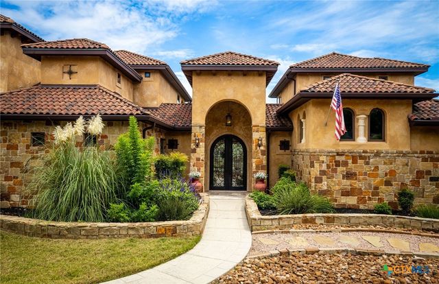2170 Sierra Madre, Canyon Lake, TX 78133