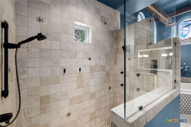 2170 Sierra Madre, Canyon Lake, TX 78133