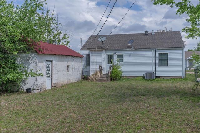 220 W Ercoupe Drive, Oklahoma City, OK 73110
