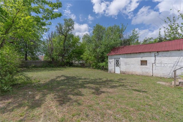 220 W Ercoupe Drive, Oklahoma City, OK 73110