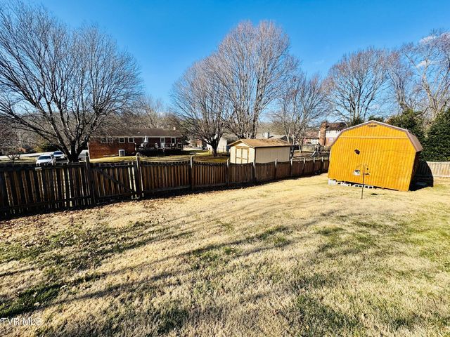 928 Sir Echo Drive, Kingsport, TN 37663