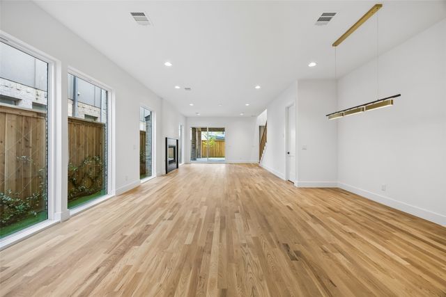 5528 Ellsworth Avenue, Dallas, TX 75206