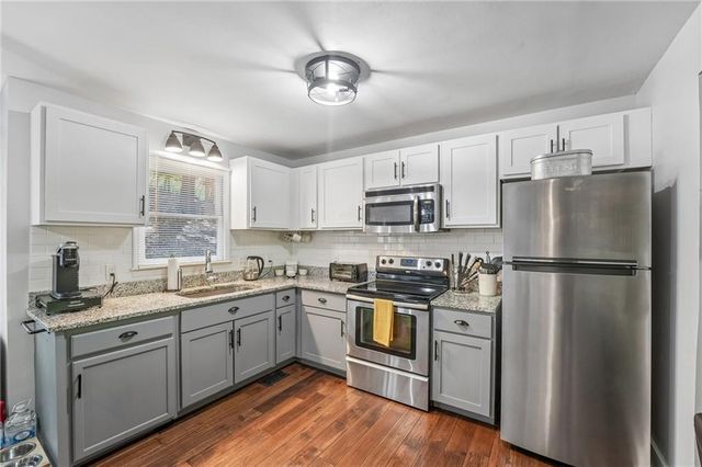211 Hillside Drive, Waleska, GA 30183