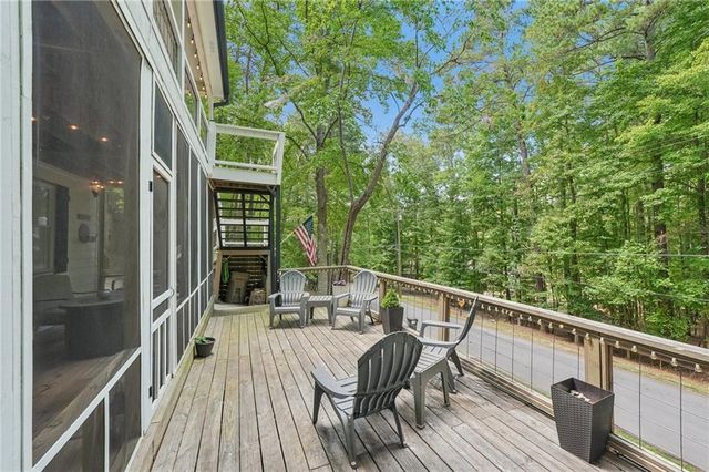 211 Hillside Drive, Waleska, GA 30183