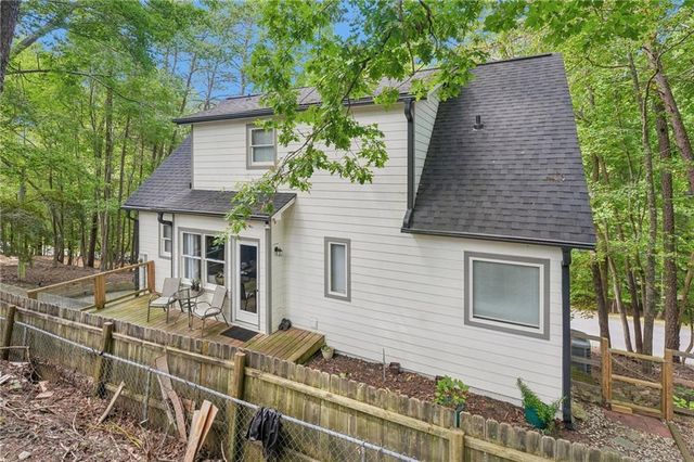 211 Hillside Drive, Waleska, GA 30183