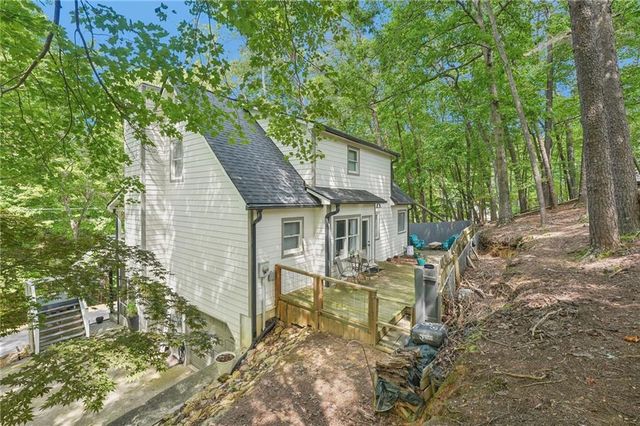 211 Hillside Drive, Waleska, GA 30183
