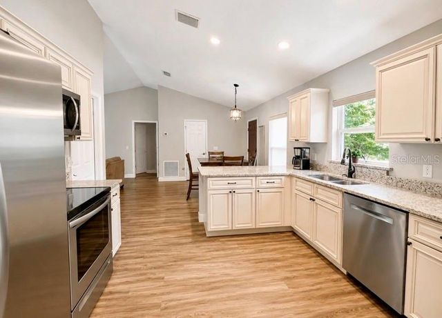 107 PECAN COURSE CIRCLE, Ocala, FL 34472